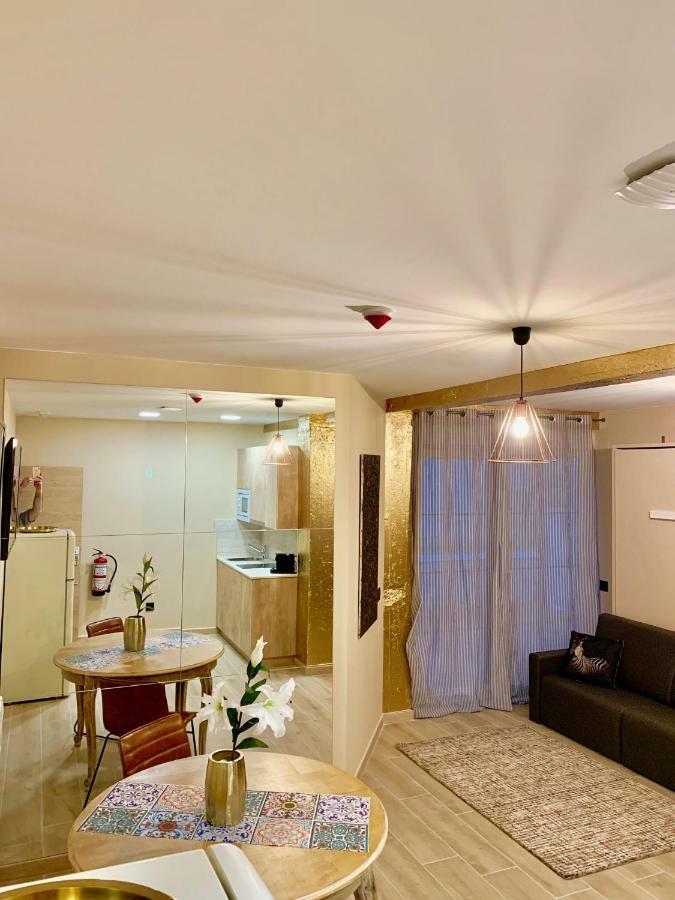 Garnica5 Suites Torrelavega Εξωτερικό φωτογραφία